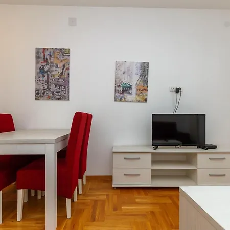 Nada * Златибор