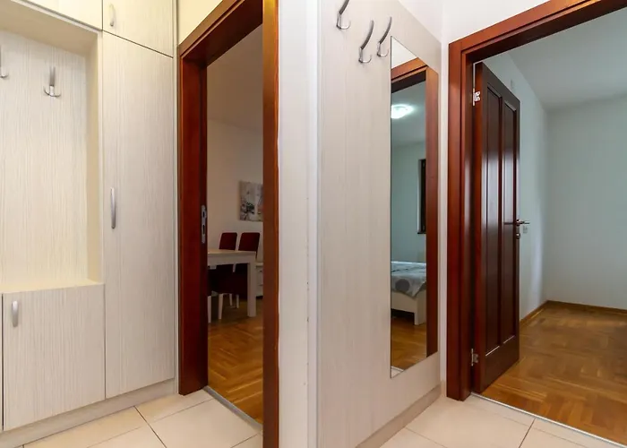 Nada Апартаменты Златибор